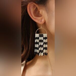 Bohemian beaded drop earrings M494